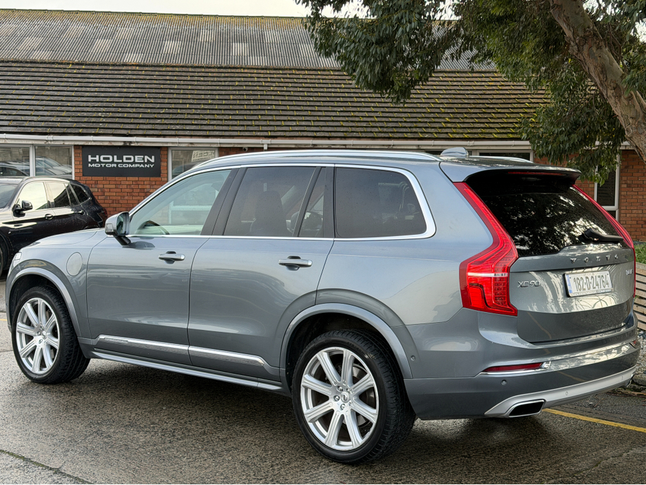 2018 Volvo XC90 - image 12