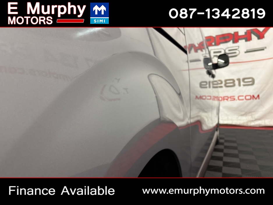 2023 Peugeot Expert - image 23