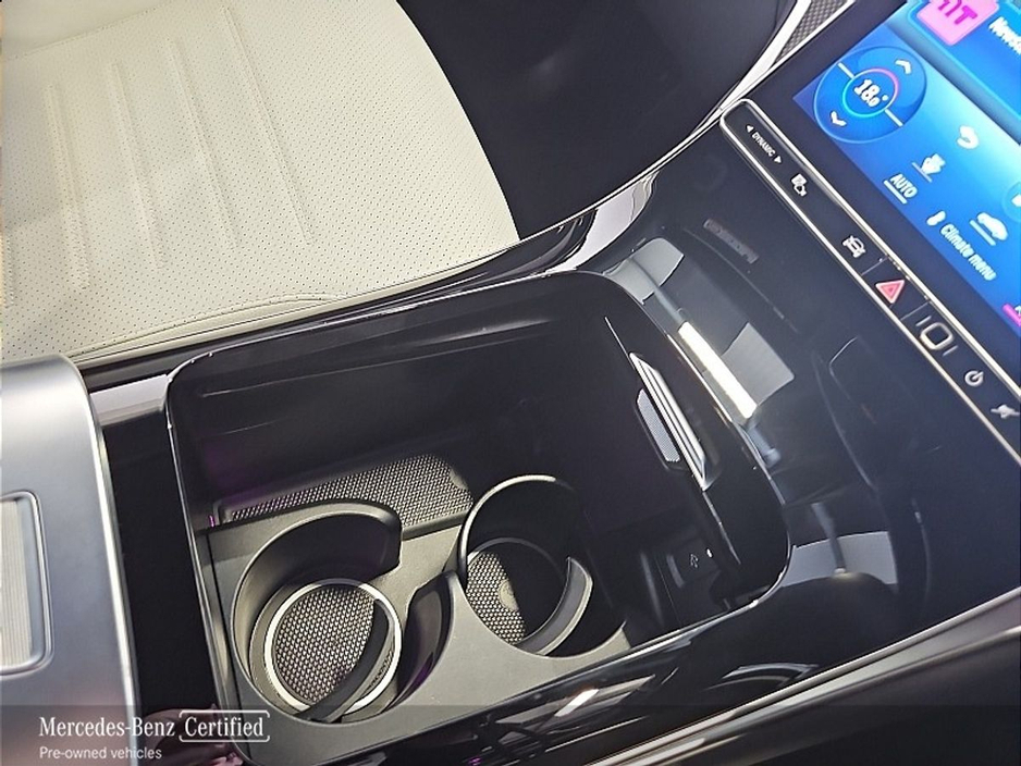 2024 Mercedes-Benz GLC Class - image 14