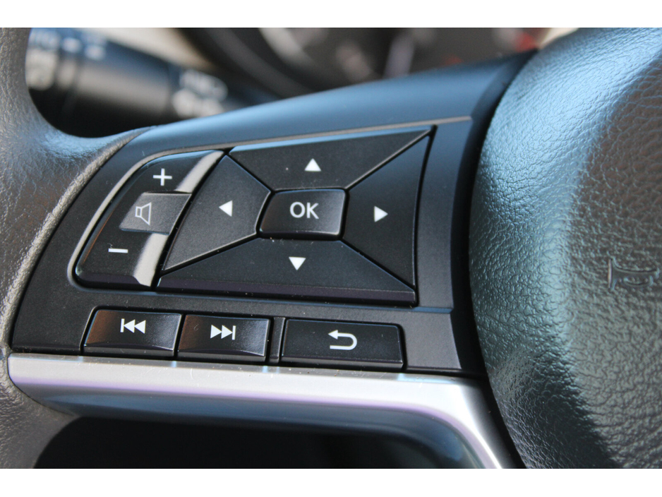 2019 Nissan Micra - image 20