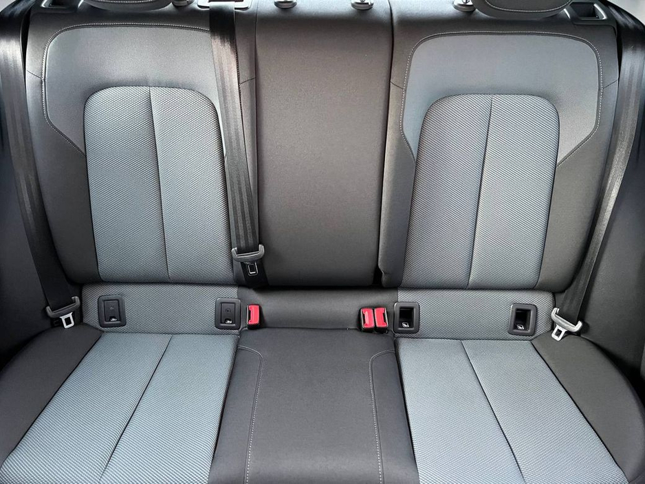 2017 Audi Q2 - image 12