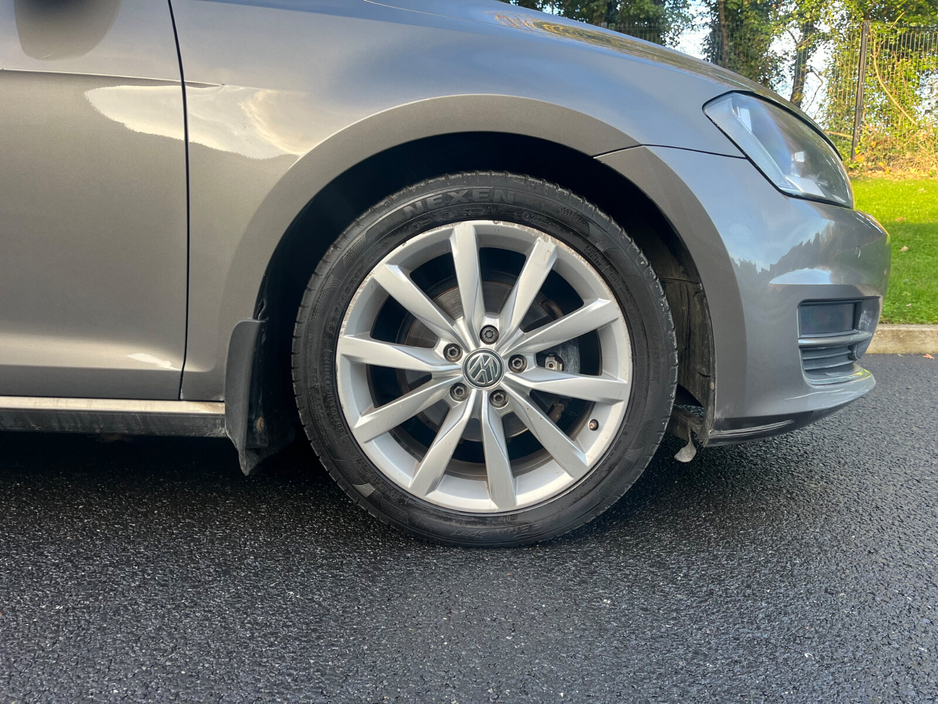 2015 Volkswagen Golf  €10,950