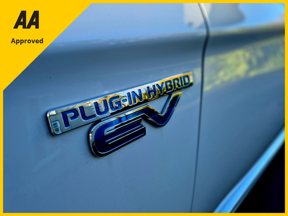 2020 Mitsubishi Outlander PHEV+4WD+AUTO €26,995