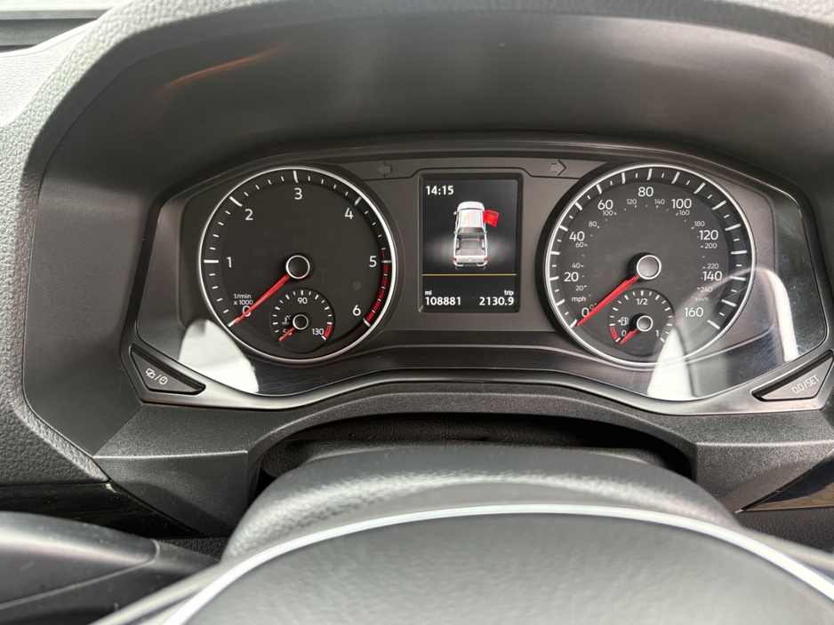 2020 Volkswagen Amarok - image 14