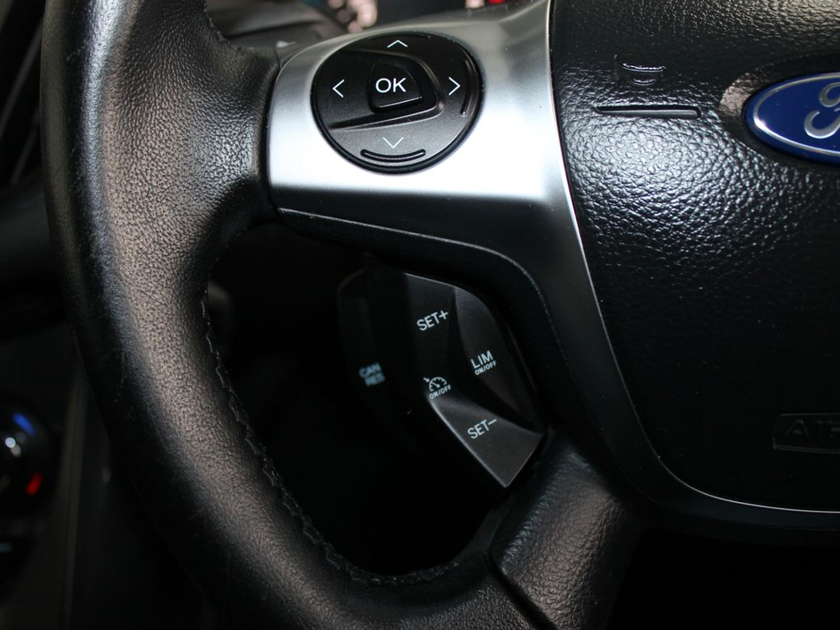 2016 Ford Kuga - image 22