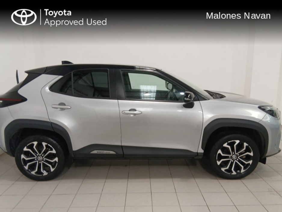 2022 Toyota Yaris Cross CROSS LUNA/SPORT €25,950