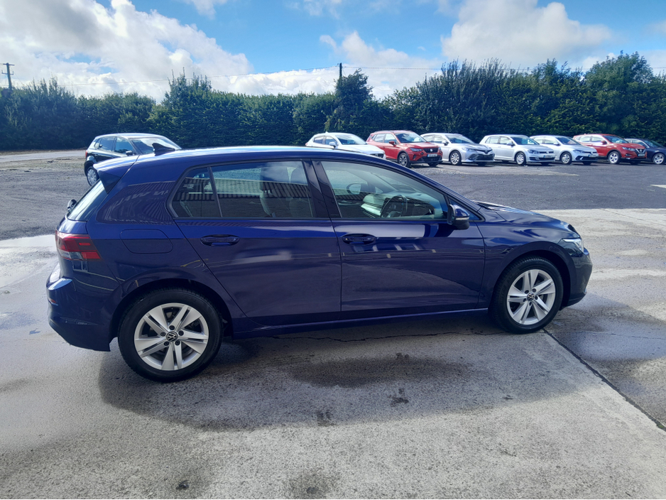 2023 Volkswagen Golf LIFE 2.0 TDI 115HP 5DR €27,950