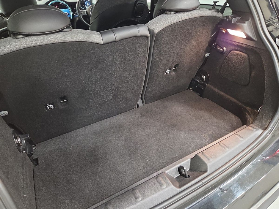 2022 MINI Hatch Electric Level 2 €20,950