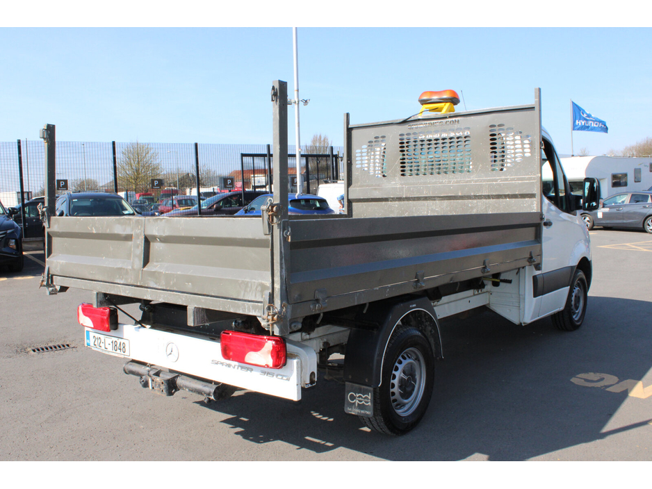 2021 Mercedes-Benz Sprinter - image 5