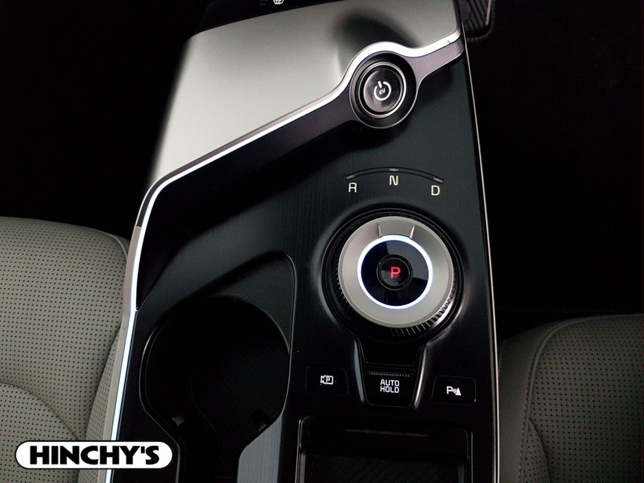 2025 Kia EV6 - image 11