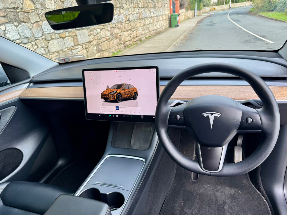 2024 Tesla Model Y - image 20