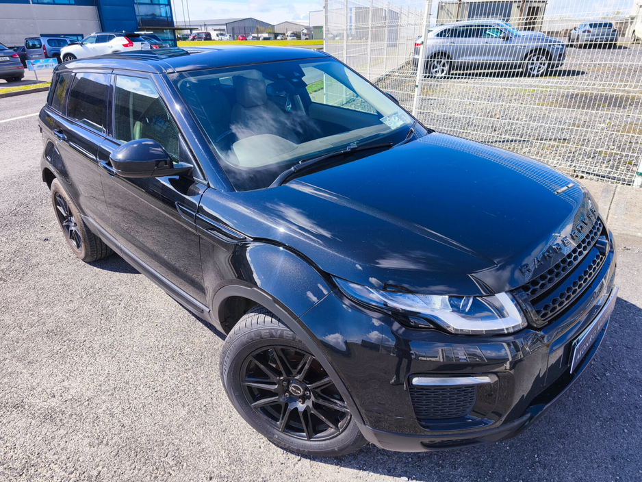 2018 Land Rover Range Rover Evoque - image 3