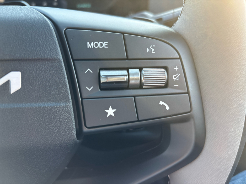 2026 Kia EV4 - image 14