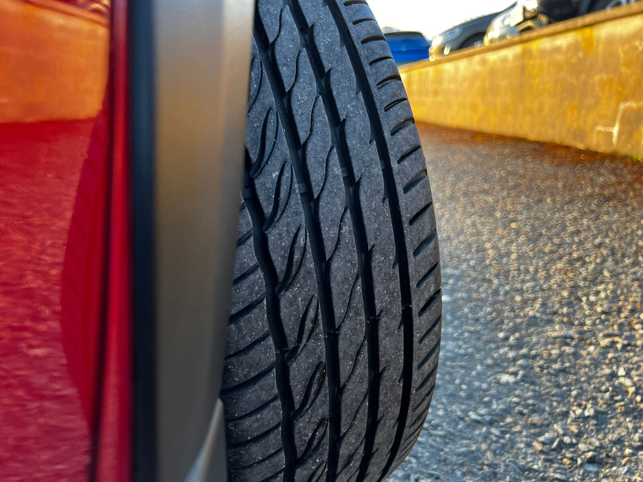 2018 Peugeot 2008 - image 15