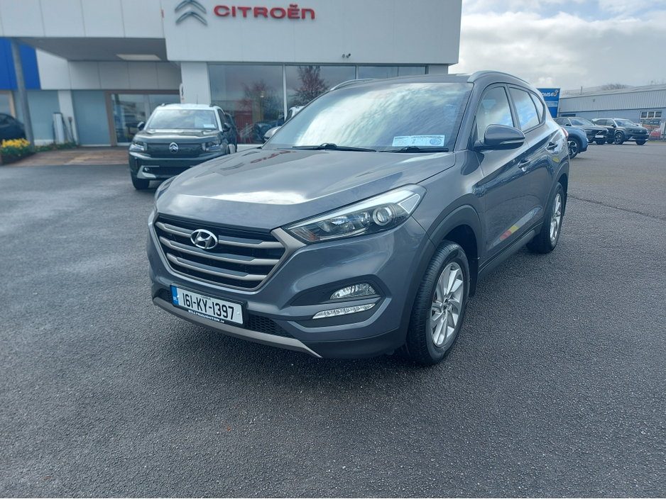 2016 Hyundai Tucson - image 9