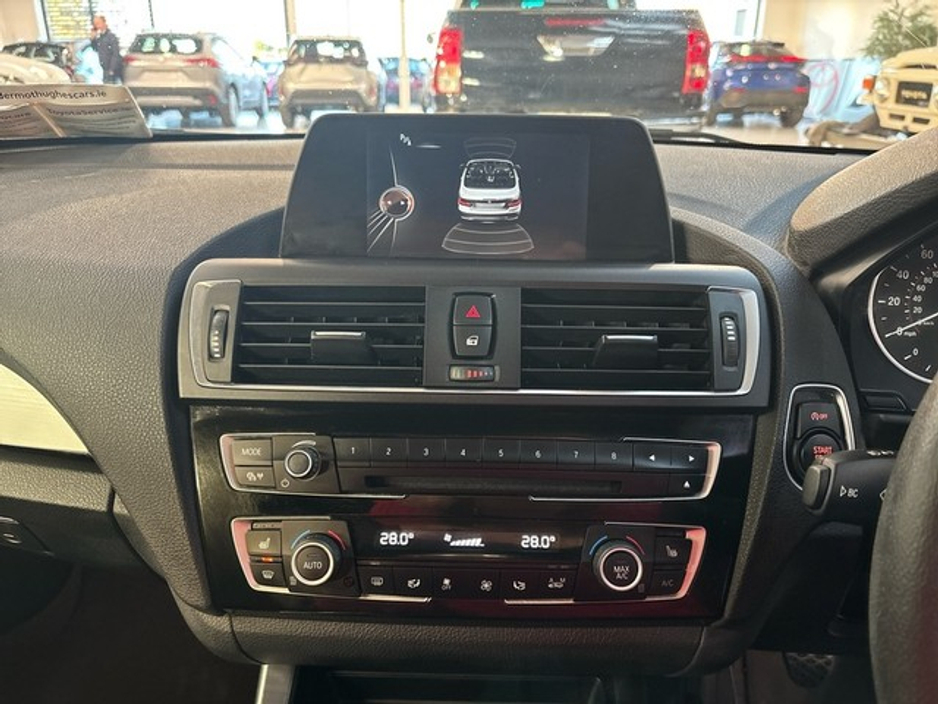 2016 BMW 2 Series - image 13