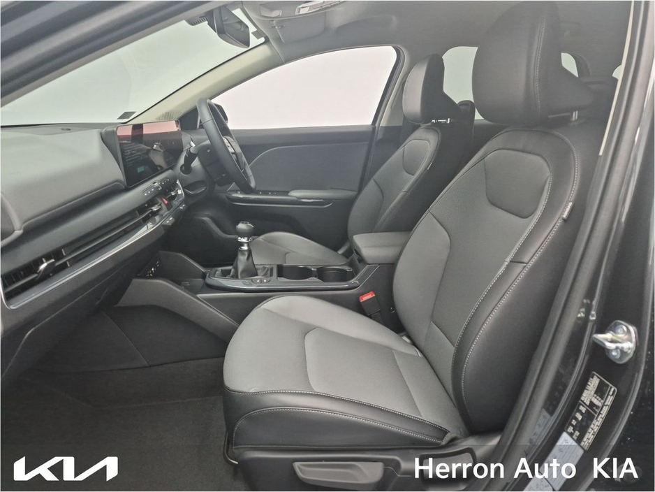 2026 Kia K4 - image 7