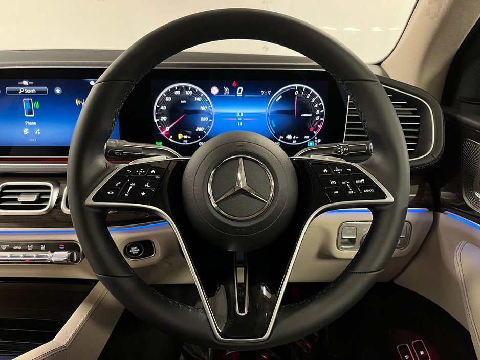 2026 Mercedes-Benz GLE Class 400e AMG 4Matic Coupe - 21 Inch Alloys - Reversing Camera - Panoramic Sunroof - Side Steps - Ambient Lighting - Sat Nav - Climate Control - Electric Heated Memory Seats - Keyless Start - Apple CarPlay €126,512