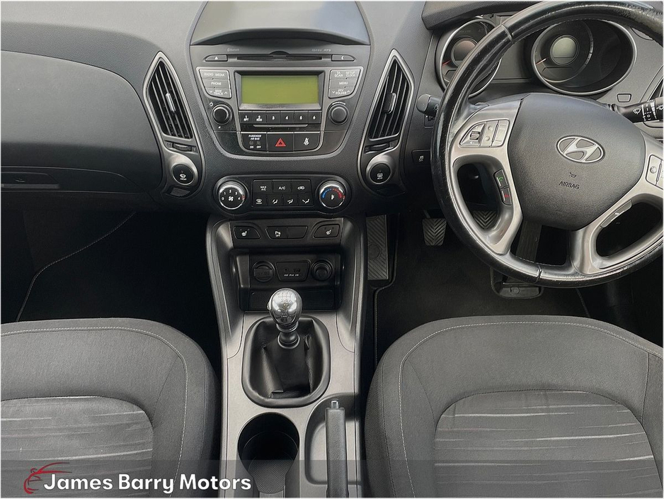 2014 Hyundai ix35 - image 8