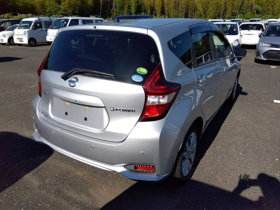 2020 Nissan Note MEDALIST EDITION - E POWER HYRBID - HALF LEATHER - FACTORY ALLOYS - 360 PARKING CAMERA €13,450