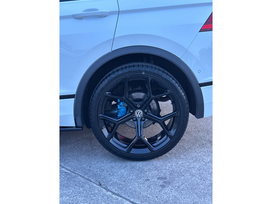 2020 Volkswagen Tiguan - image 17