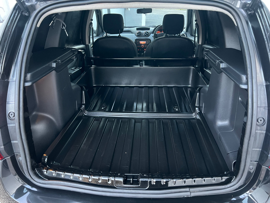 2015 Dacia Duster  €4,350