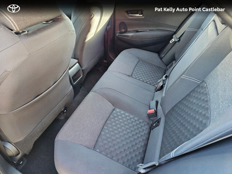 2024 Toyota Corolla COROLLA HYBRID LUNA H/B €29,900