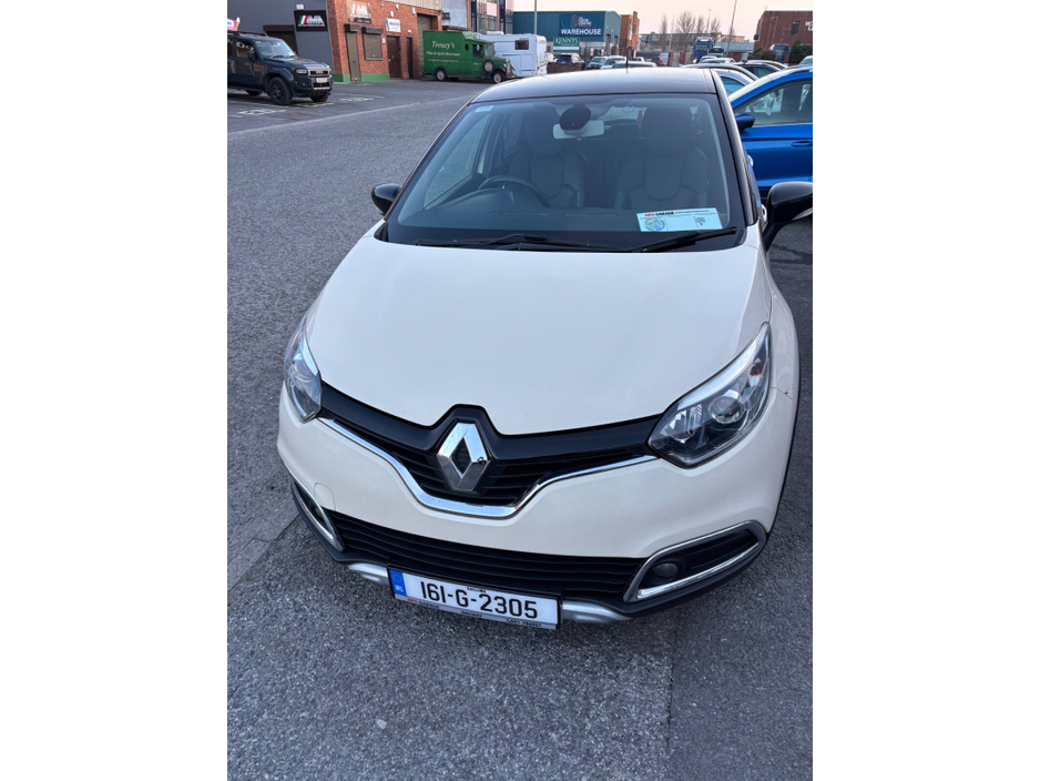 2016 Renault Captur - image 4