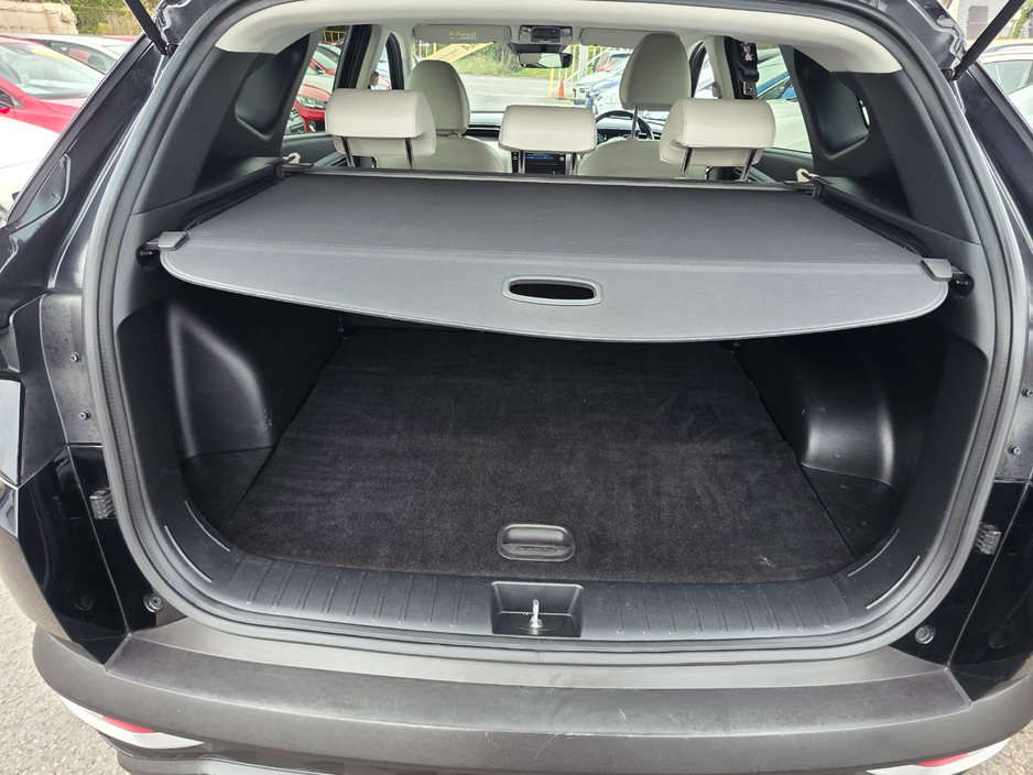 2022 Hyundai Tucson - image 11