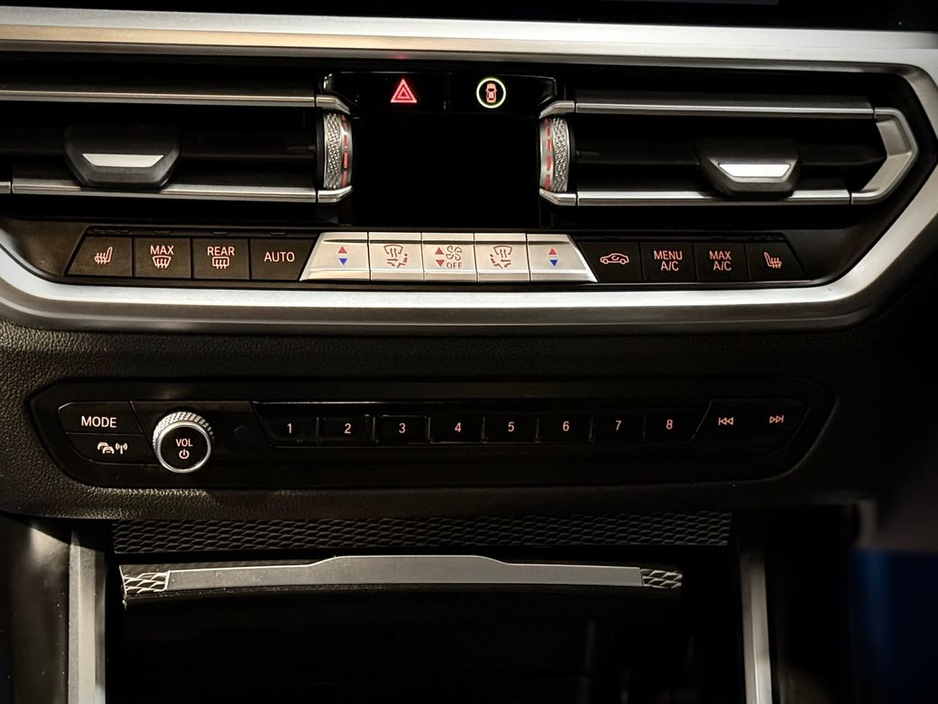 2021 BMW 3 Series 330E M-SPORT // 12 MONTH WARRANTY // SAME DAY FINANCE // FULLY KITTED €25,950