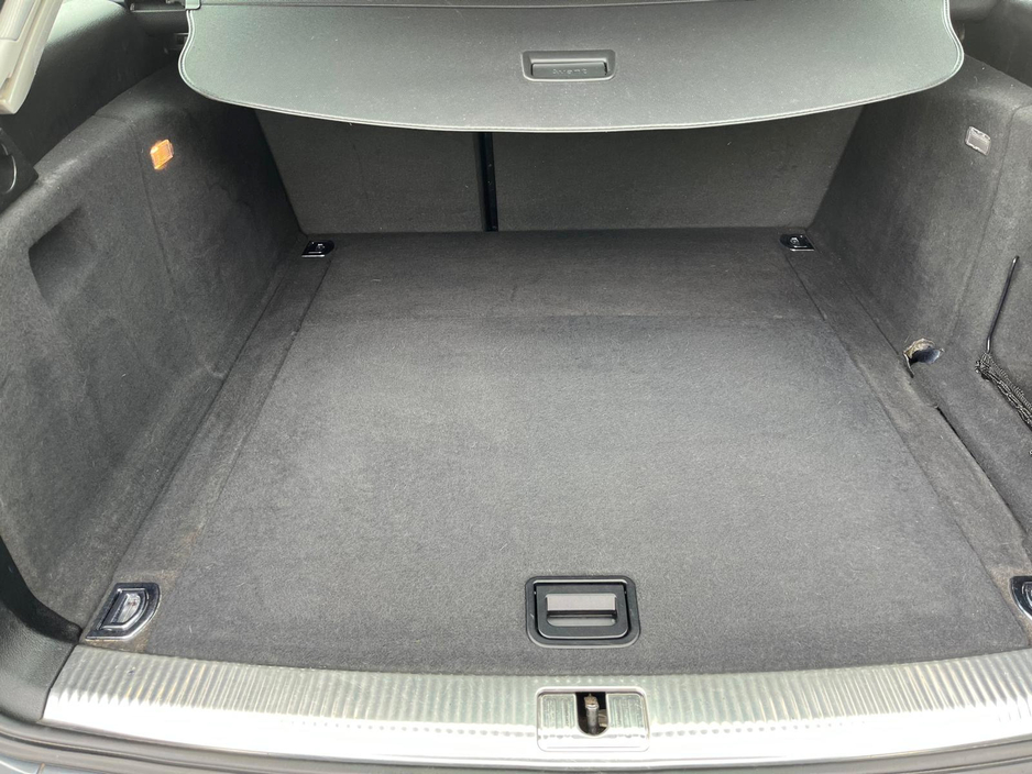 2014 Audi A4 - image 17