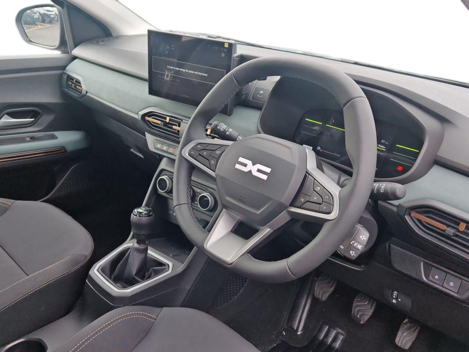 2026 Dacia Sandero Stepway - image 5