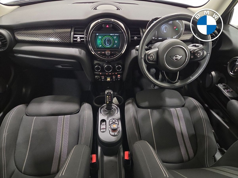 2021 MINI Hatch COOPER Electric Level 1 €12,950