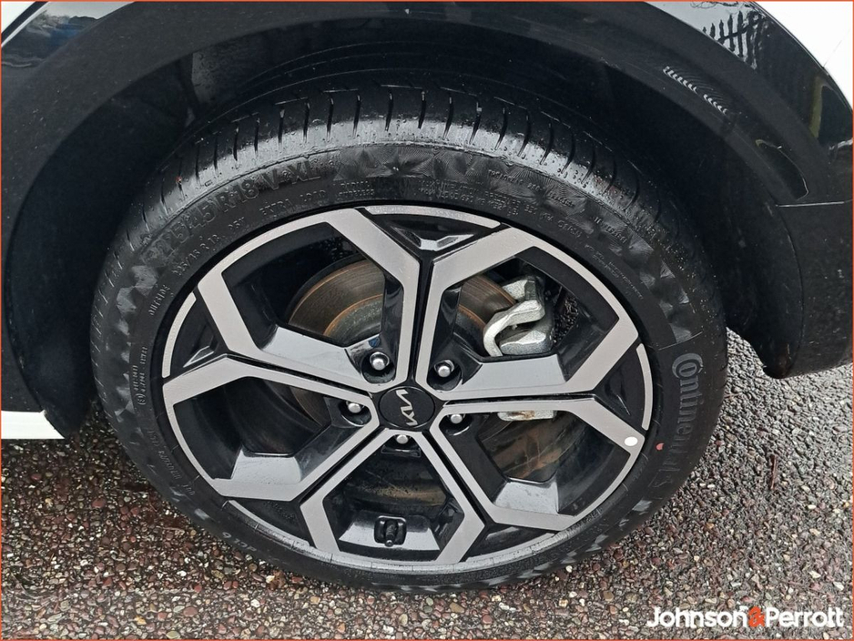 2025 Kia Niro Niro K3 HEV 3.9% APR available €35,900