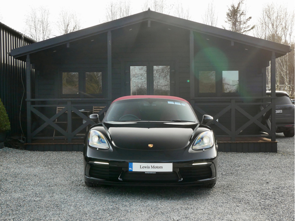 2026 Porsche Boxster - image 8