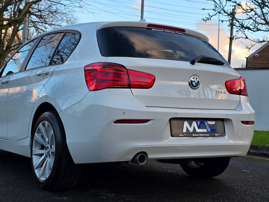 2015 BMW 1 Series - image 16