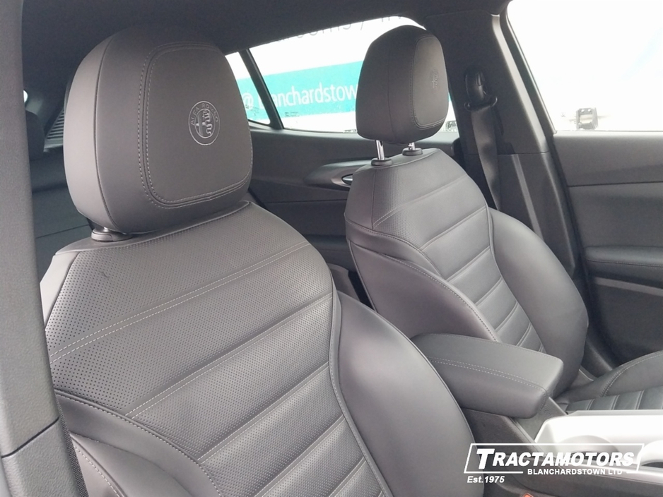 2025 Alfa Romeo Tonale SPECIALE 1.3 280 PHEV Q