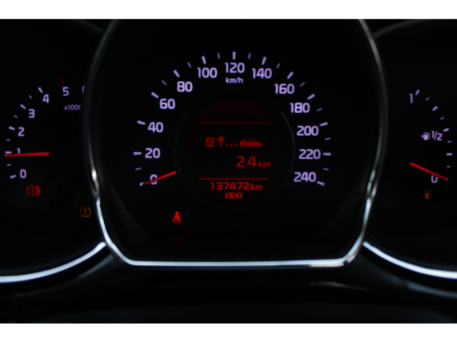 2016 Kia Ceed - image 12