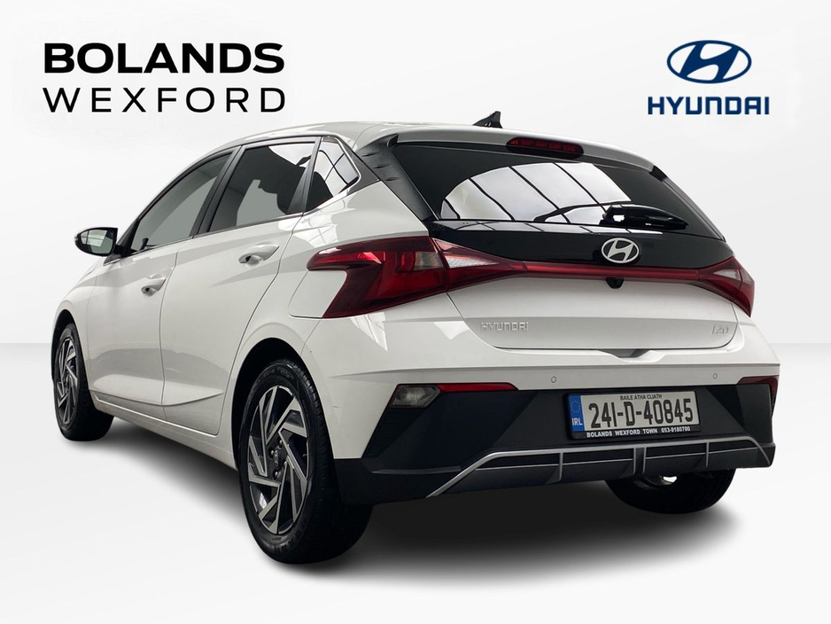 2024 Hyundai i20 - image 2