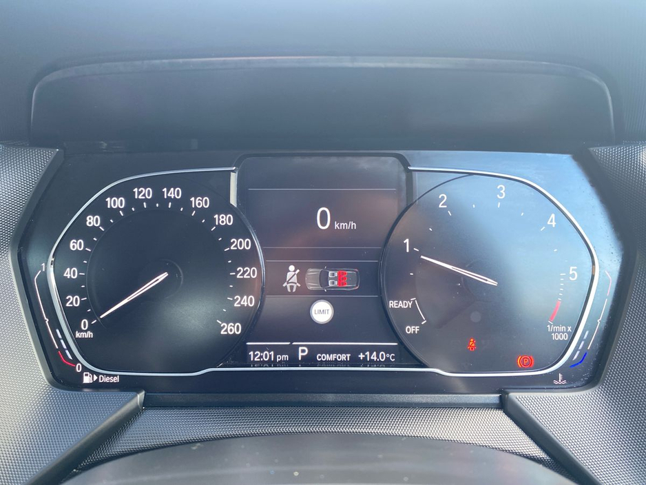 2021 BMW 1 Series - image 10