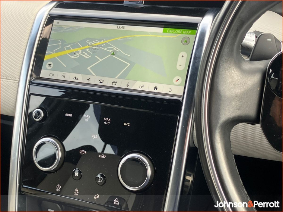 2020 Land Rover Discovery Sport - image 10