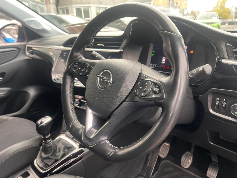 2022 Opel Corsa - image 6