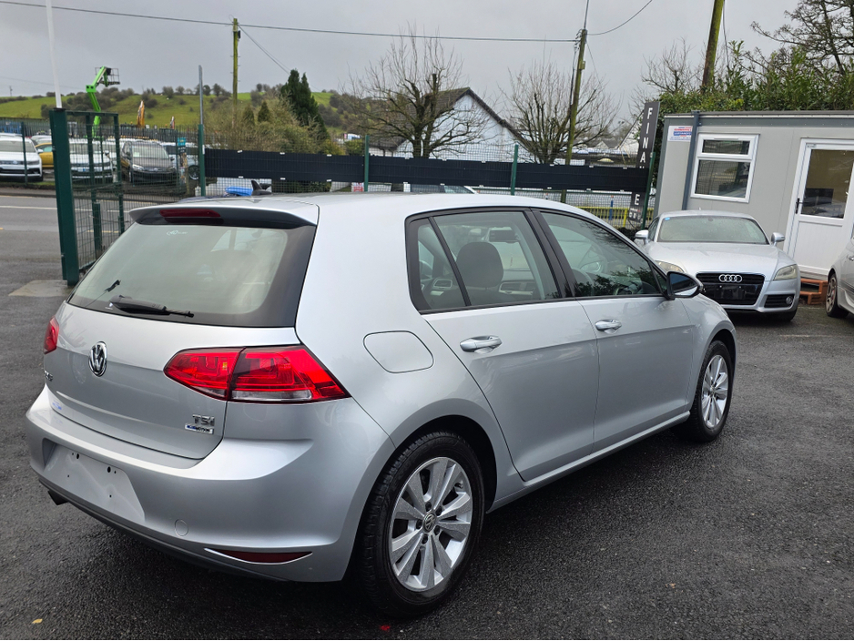 2015 Volkswagen Golf 1.2 TSI COMFORTLINE - REVERSE CAMERA - MULTIFUNCTION STEERINE WHEEL ALLOYS LOW TAX BAND €12,950