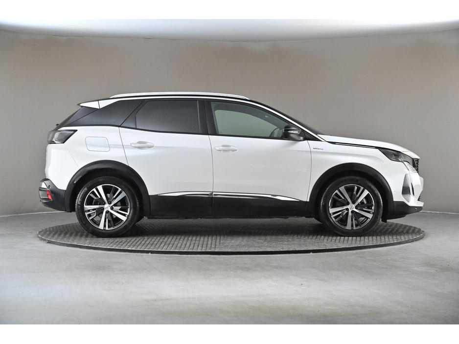 2024 Peugeot 3008 1.6 PHEV ALLURE *BI-TONE ROOF* €34,890