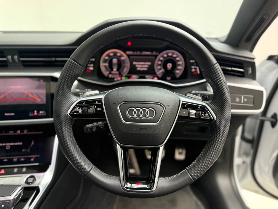 2025 Audi A7 - image 17