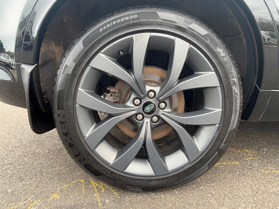 2022 Land Rover Discovery Sport - image 16