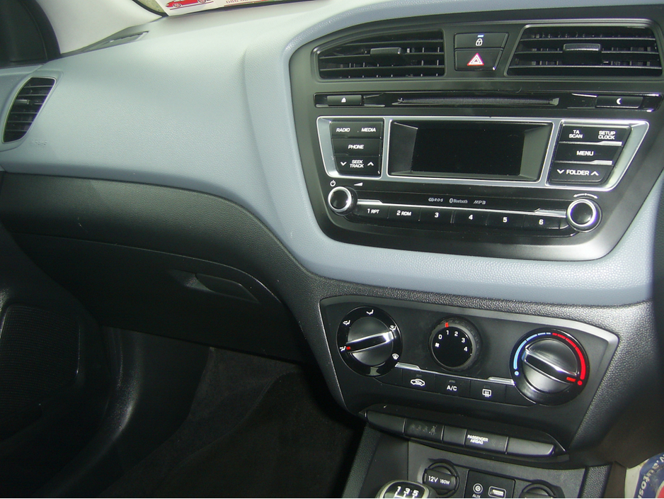 2015 Hyundai i20 PETROL DELUXE 5DR €7,950