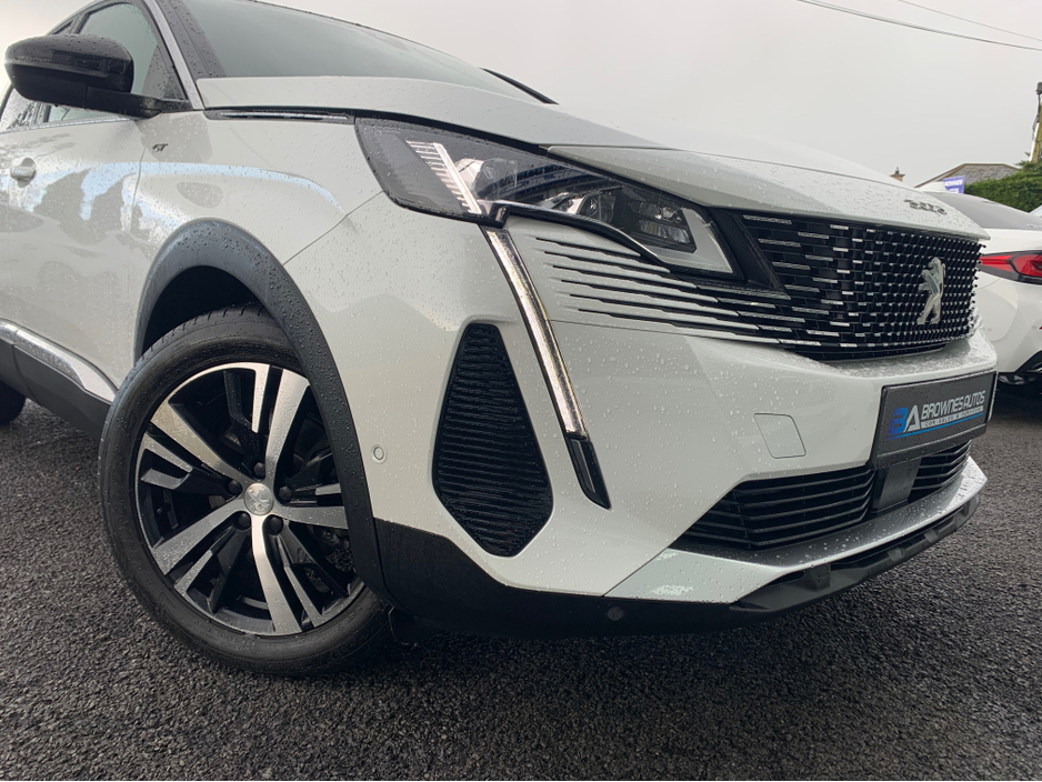 2023 Peugeot 3008 - image 15