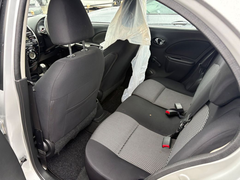 2017 Nissan Micra - image 6