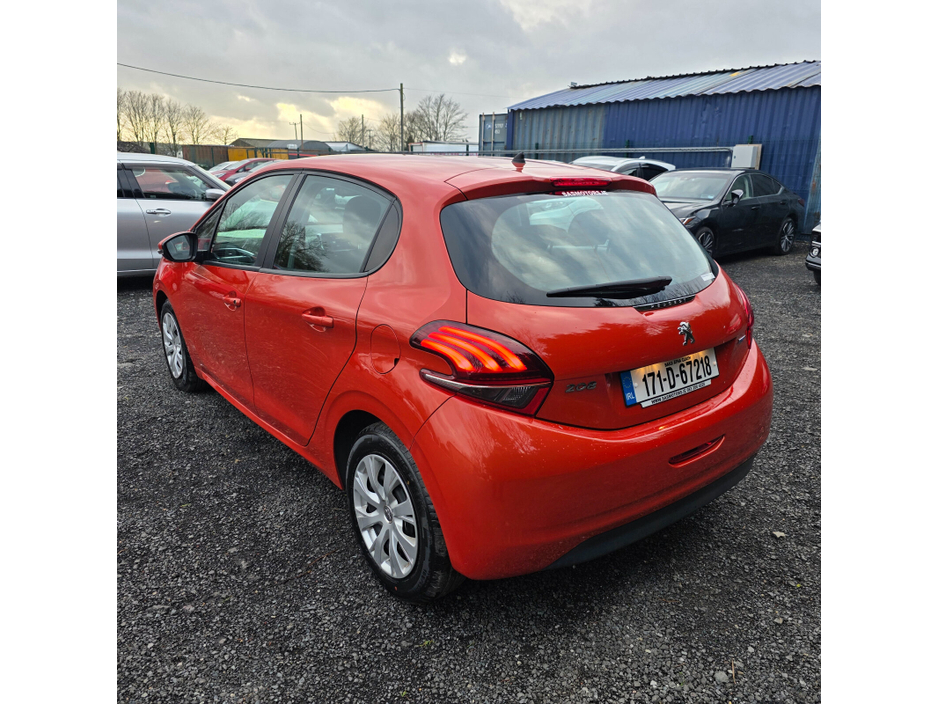 2017 Peugeot 208 1.2 PureTech 68bhp Access 3 dr €9,950